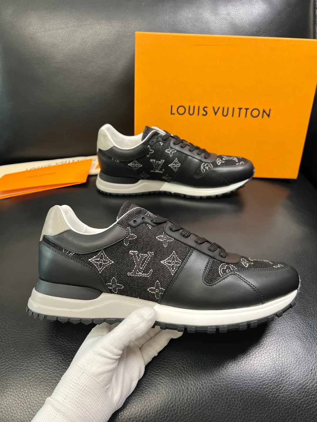 Men's shoes 💰740 Lv high quality top handicrafts Louis Vuitton, counters are equipped with the original factory, the uppers are imported from Italy, high-quality splicing colorful complex crafts, imported cowhide lining is soft and comfortable, soles: original soles specially provided by the original factory, T men's shoes 💰U exclusive movable molded soles are super comfortable, original factory single goods, code number 39-44 (customized 45)